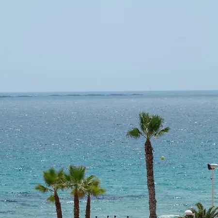 Moderno Con Vista Al Mar, Piscina, Parking Apartament