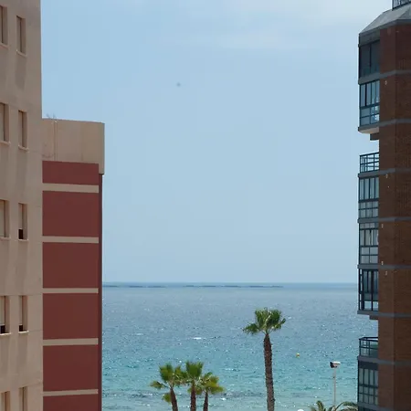 Moderno Con Vista Al Mar, Piscina, Parking
