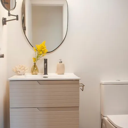 Moderno Con Vista Al Mar, Piscina, Parking Apartament