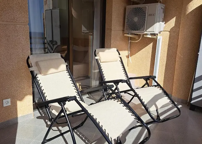 アパート Moderno Con Vista Al Mar, Piscina, Parking カルプ