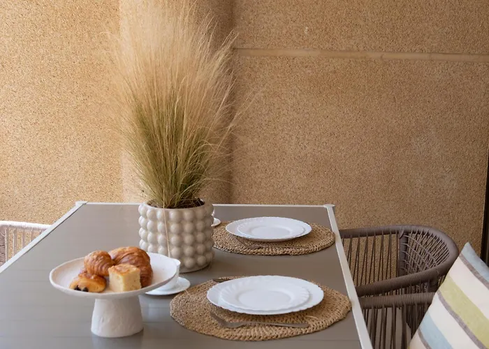 アパート Moderno Con Vista Al Mar, Piscina, Parking カルプ