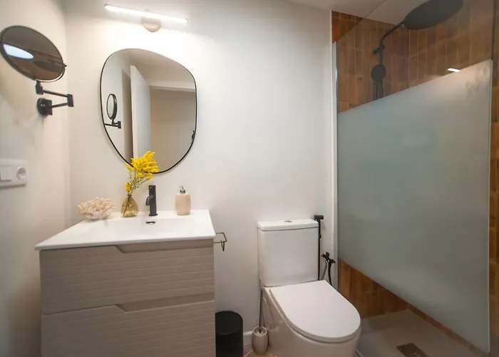 Moderno Con Vista Al Mar, Piscina, Parking * カルプ